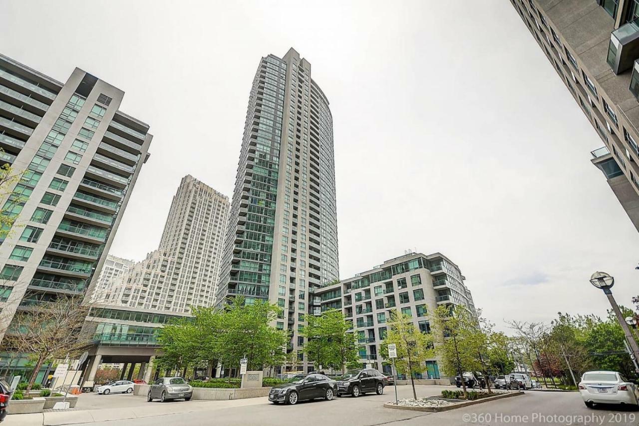 30 Off Lake View Property Heart Of Downtown Toronto Bagian luar foto